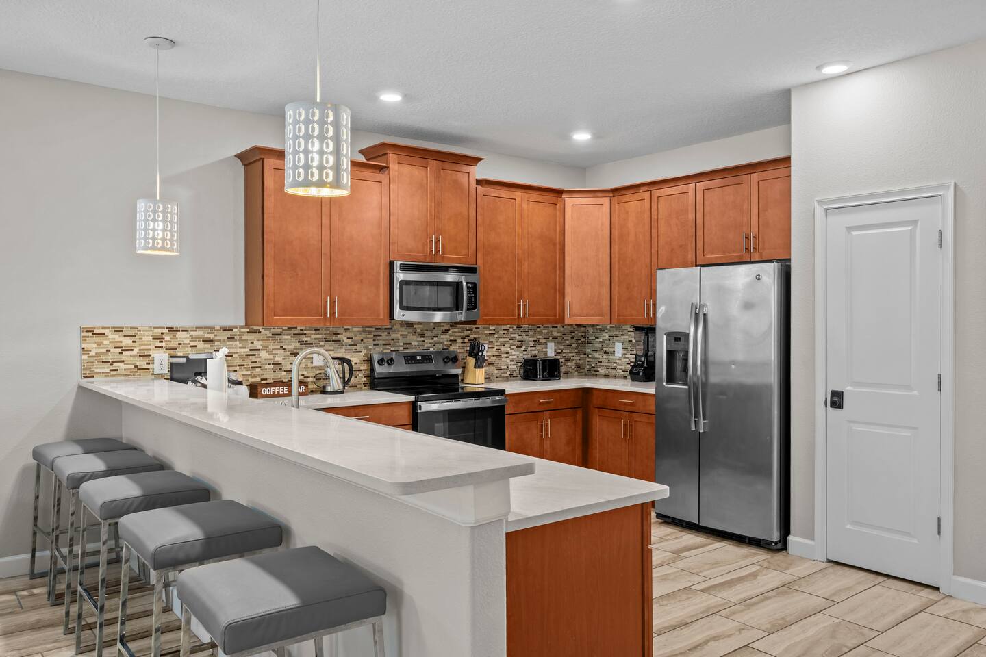 Kitchen &amp; Coffee Bar