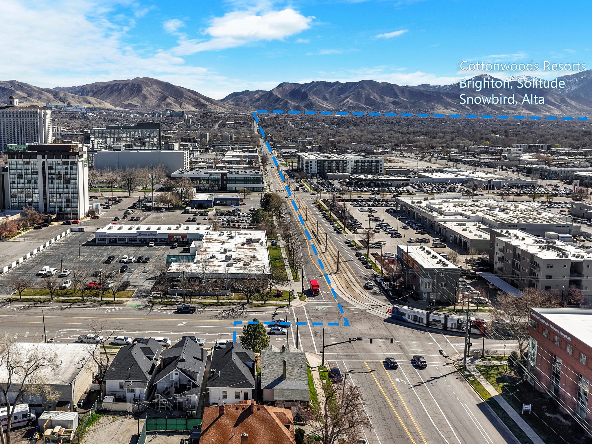 Downtown &amp; Mountains — photo 55