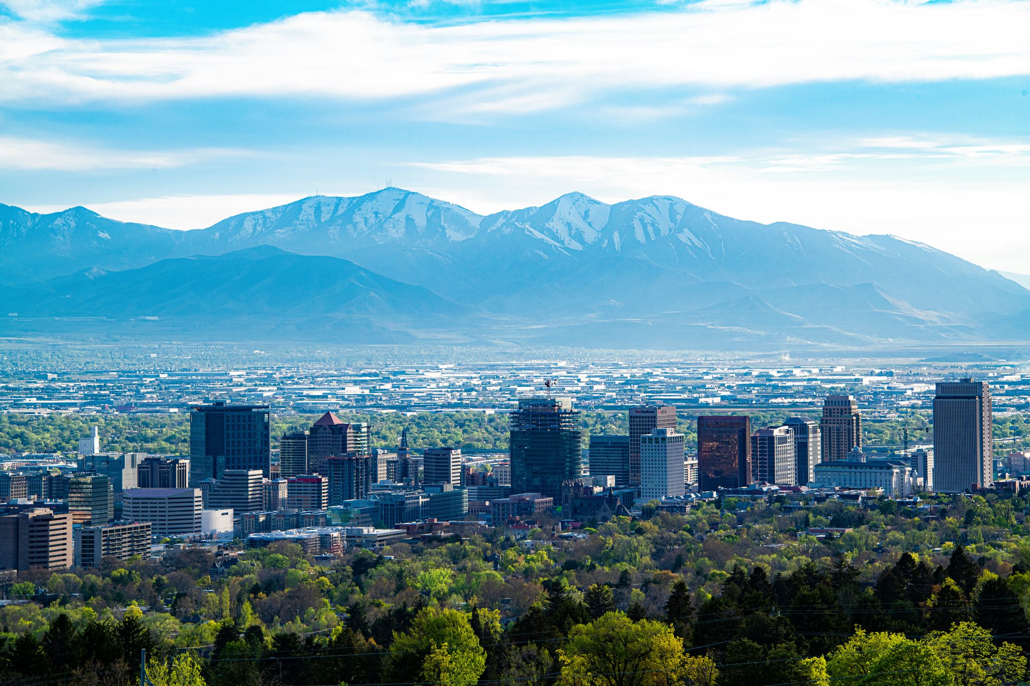 Downtown &amp; Mountains