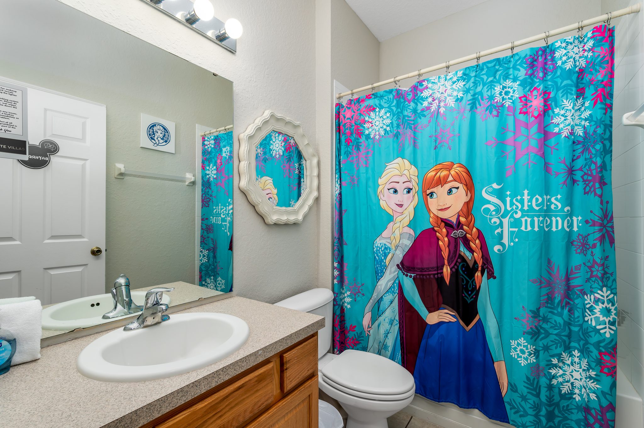 Frozen theme bathroom, shower/tub combo