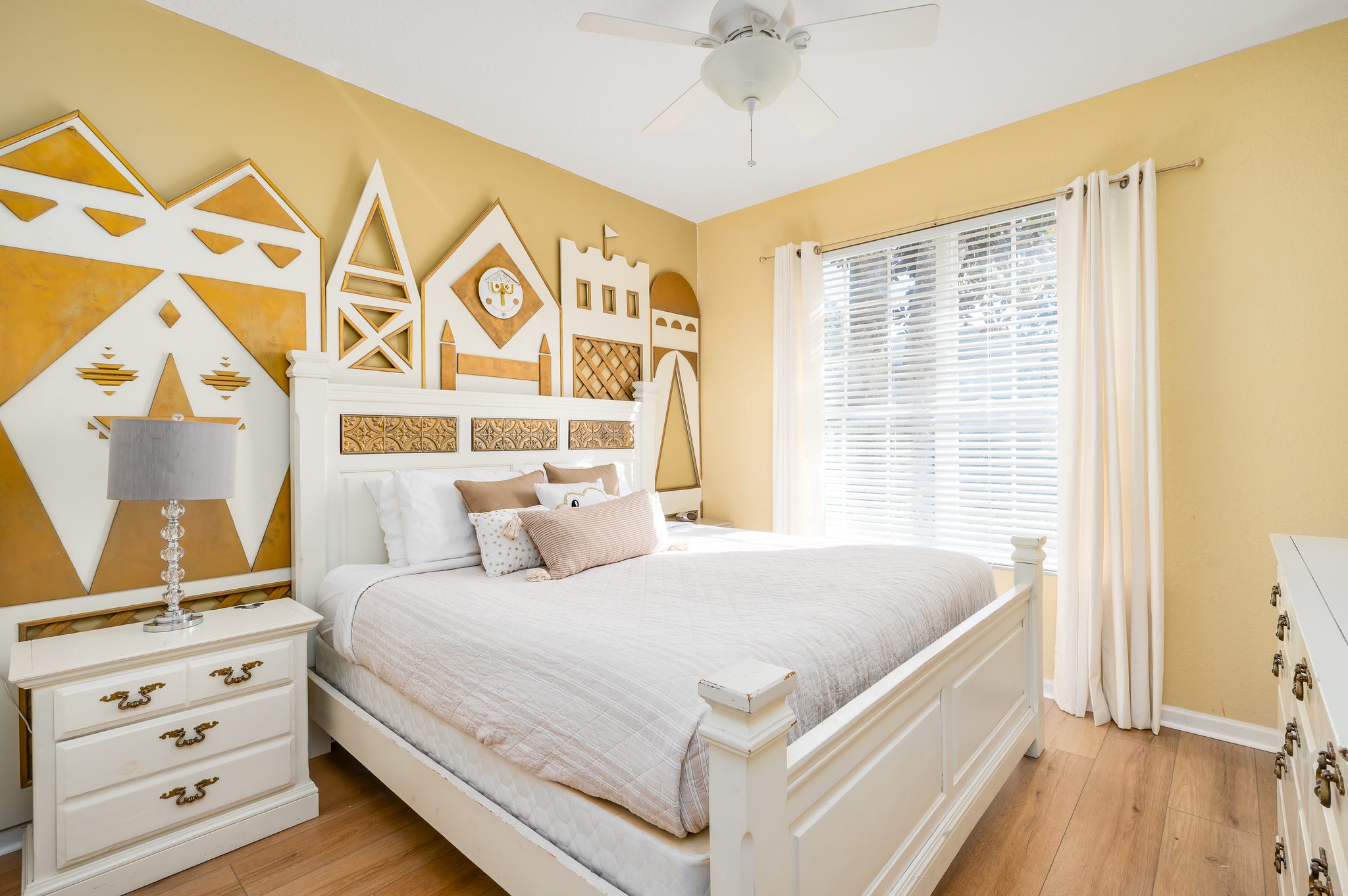 Small World King Suite