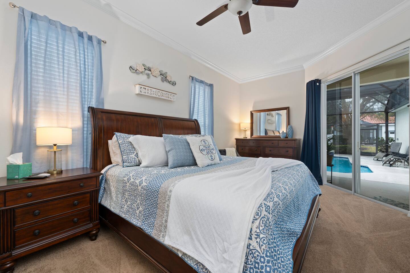 King Suite &amp; Spa Bath