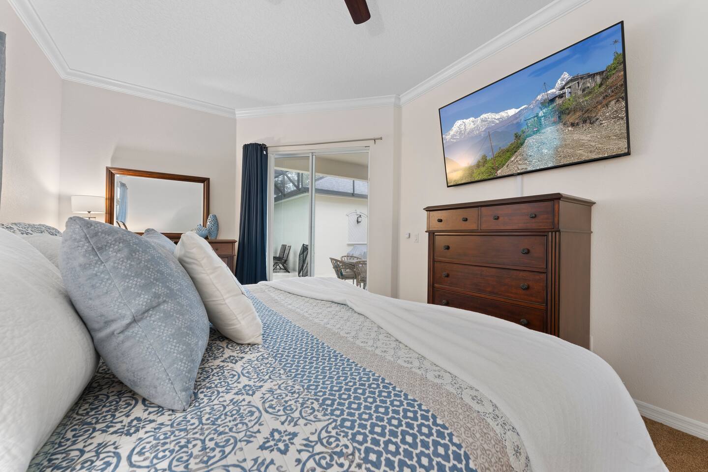 Relax in style with plush bedding and direct access to serene outdoor views!