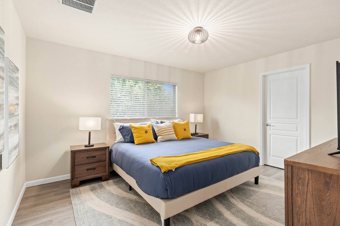Stylish decor and comfy linens for a restful night's sleep!