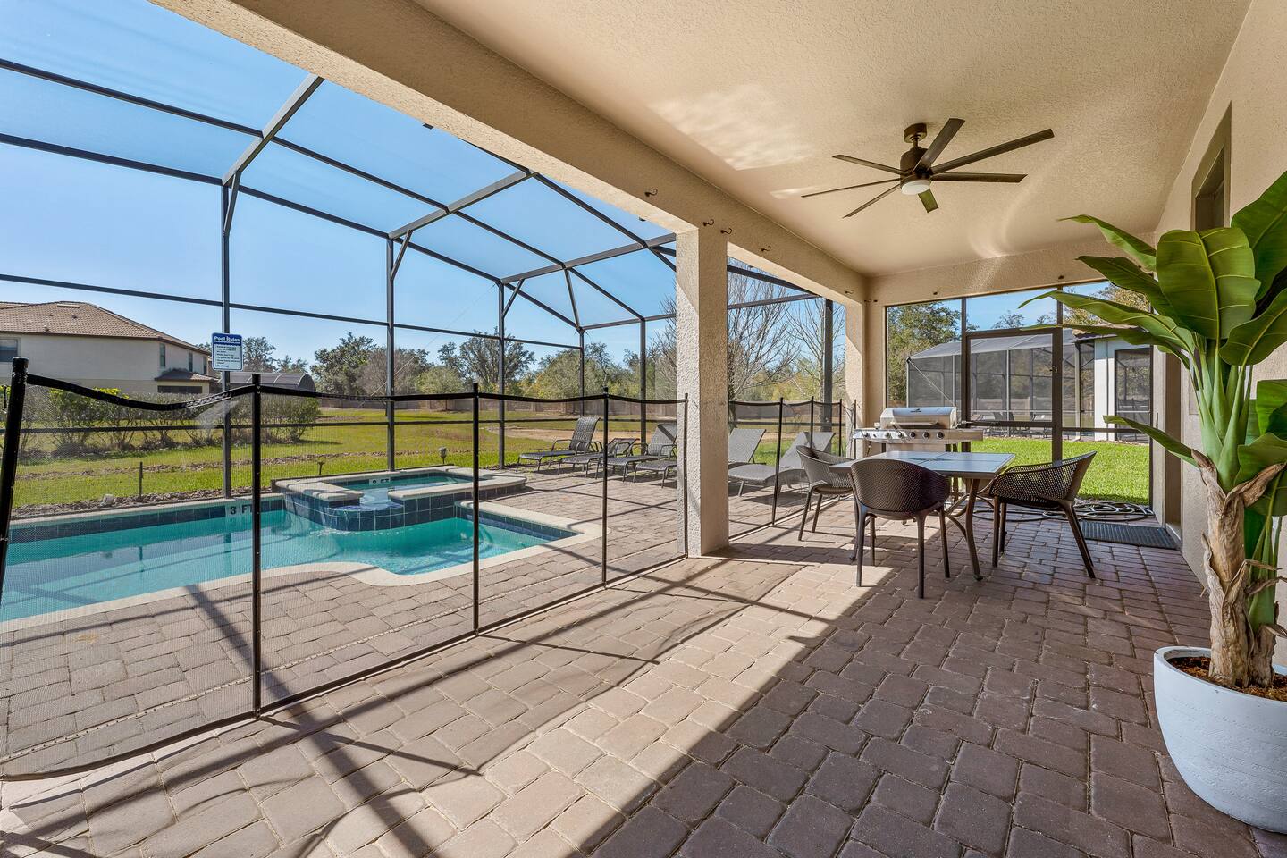Enjoy sun-soaked afternoons by the pool with stunning views all around!