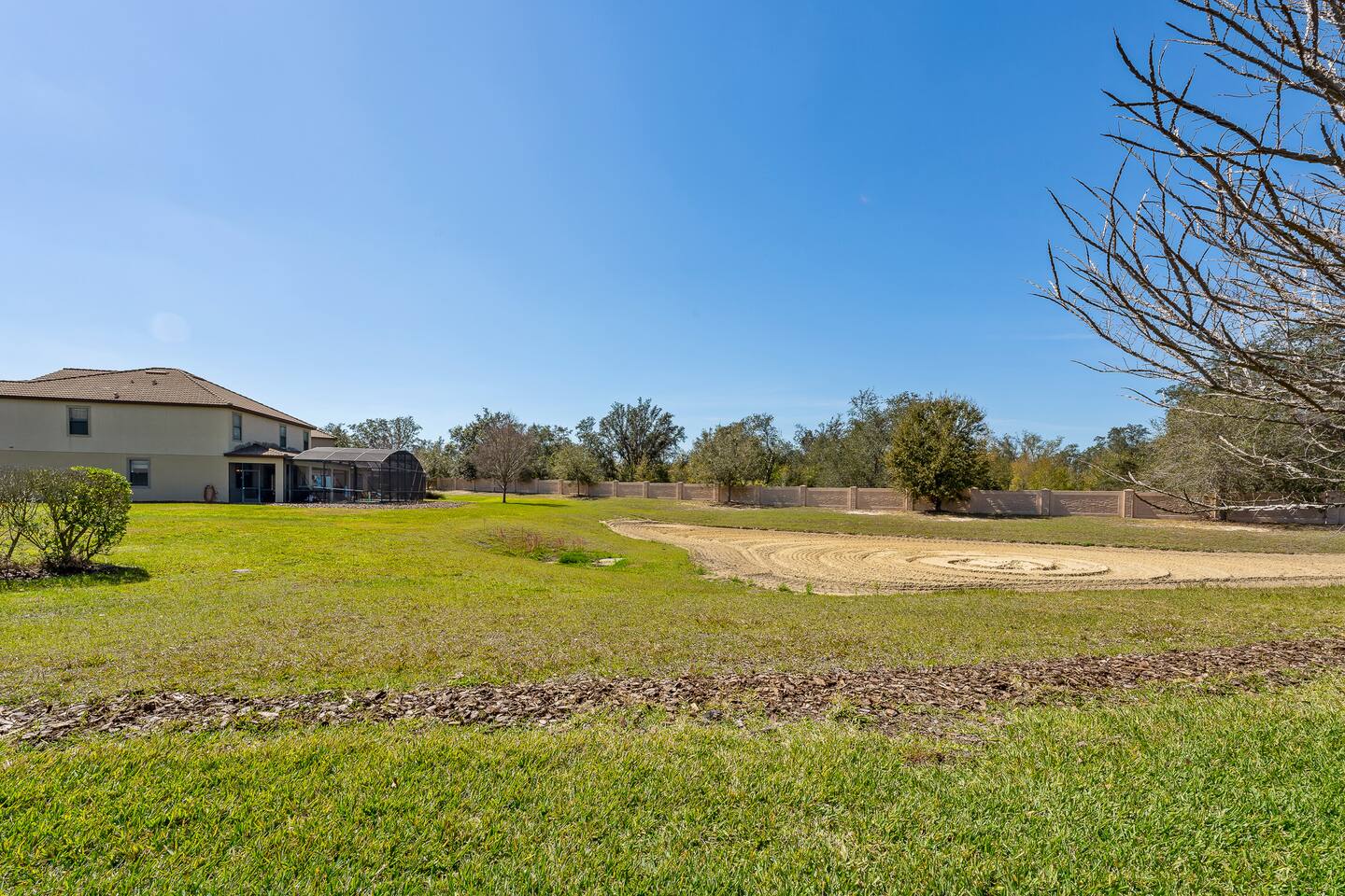 Expansive backyard perfect for fun, relaxation, and sun-soaked adventures!