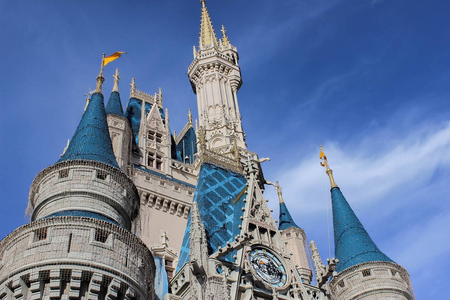 Perfect location near Orlando’s magical attractions—your adventure awaits!