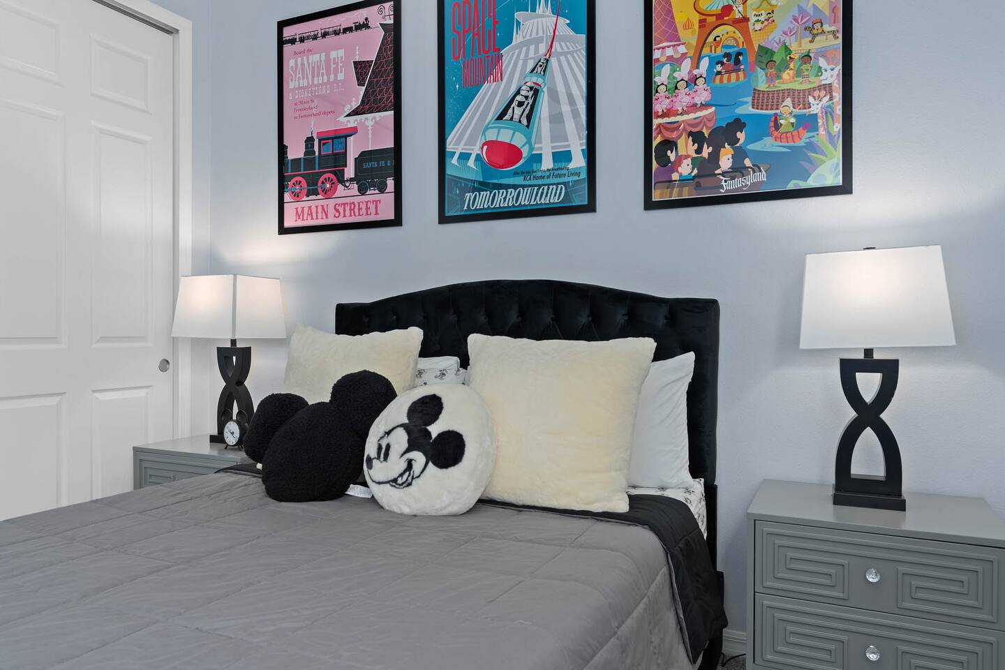 Themed Queen Bedrooms