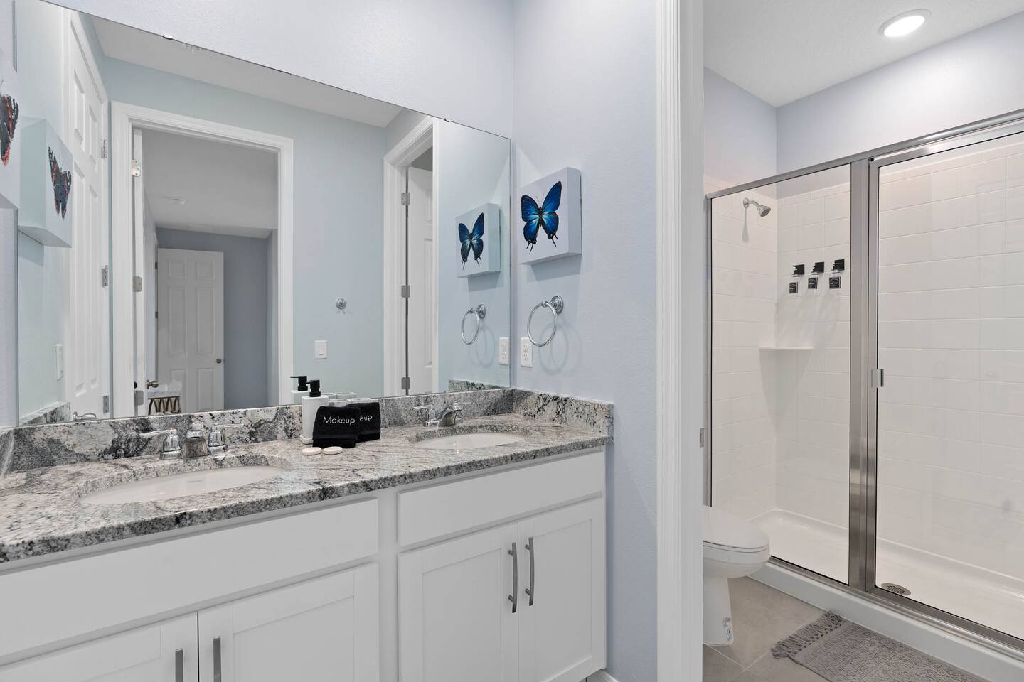 Elegance meets functionality. Our modern bathroom combines style and convenience